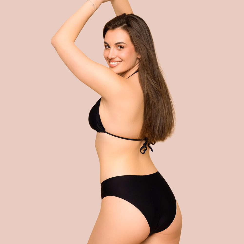 
                  
                    Amaya - seamless  swimsuit in eternal black classic
                  
                