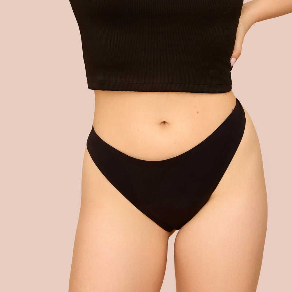 
                  
                    Scarlett - modern sophistication for low-flow menstrual days
                  
                