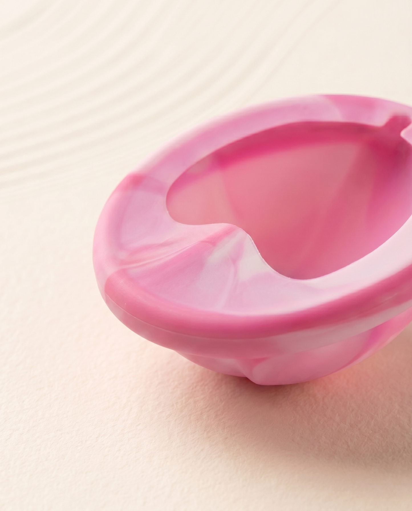 TheXOXO Active™ menštruačný disk so sterilizačným téglikom